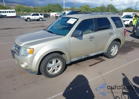 2012 Ford Escape Xlt from USA, damaged, VIN 1FMCU9DG1CKB12517